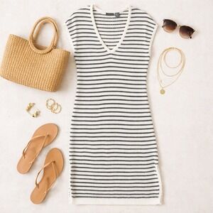 Tahari Womens Striped Knit V-Neck Sleeveless Sweater Dress Ivory Black Small